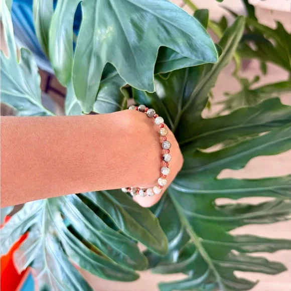 Labradorite & Goldstone bracelet (one) - Picture 4 of 7